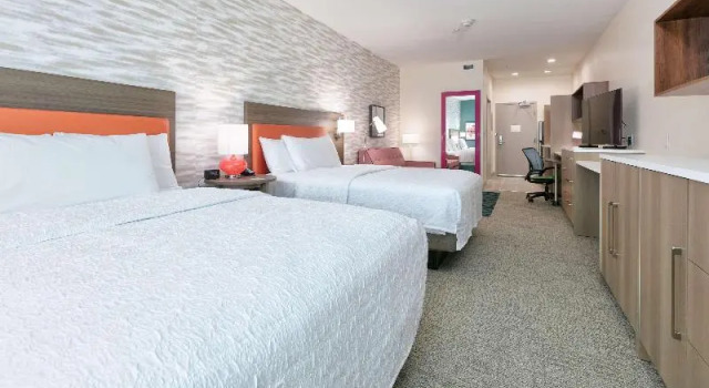 Четырёхместная студия Home2 Suites By Hilton El Campo