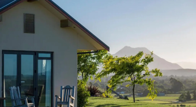 Люкс Secret Lake Farmstay