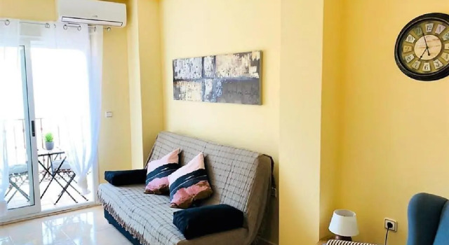 Catalina Apartment Torrevieja 300m to the sea