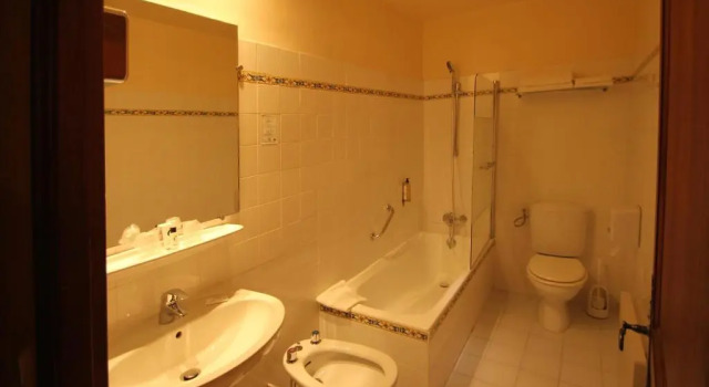 Двухместный номер Standard Hostellerie Le Beffroi