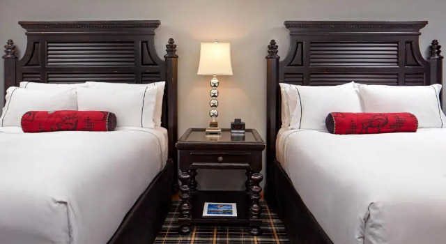 Четырёхместный номер Standard с видом на озеро The Landing Resort and Spa