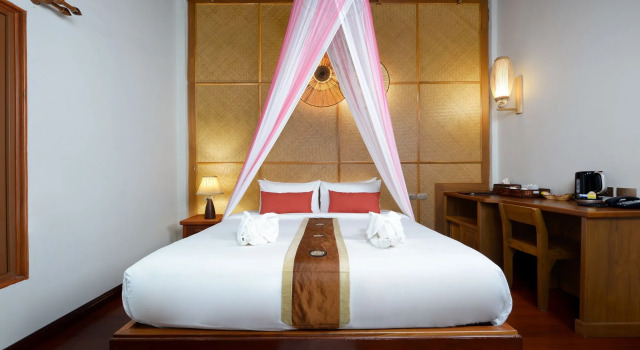 PingChan Koh Phangan Beachfront Resort
