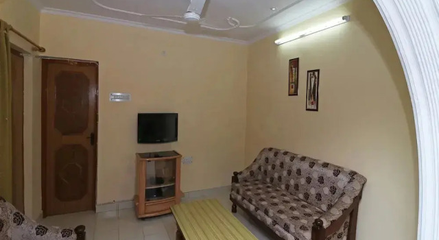 OYO Home 13666 Modern 3BHK, Rezervovat Hotel Nainital Uttarakhand