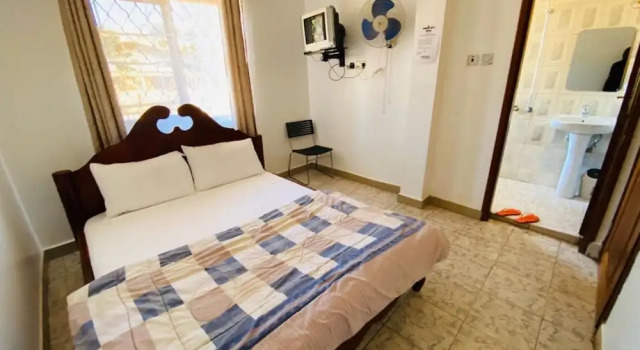 Номер Standard Admiral Hotel and Spa Kampala