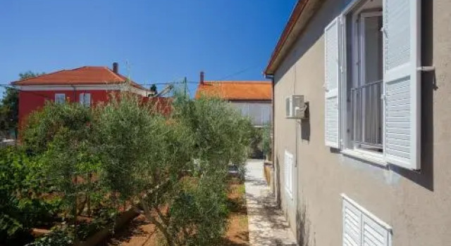 Apartment Pradini
