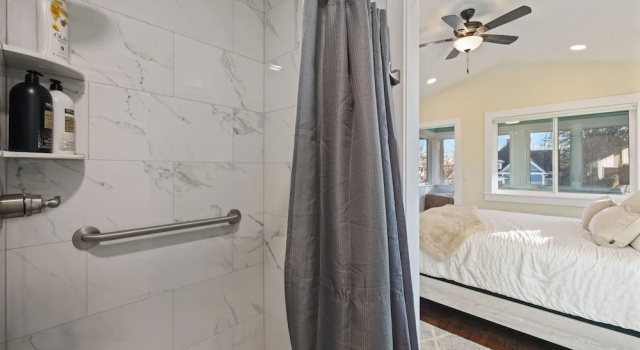 Коттедж Cozy Home in Downtown Loveland W/ Free Bikes!