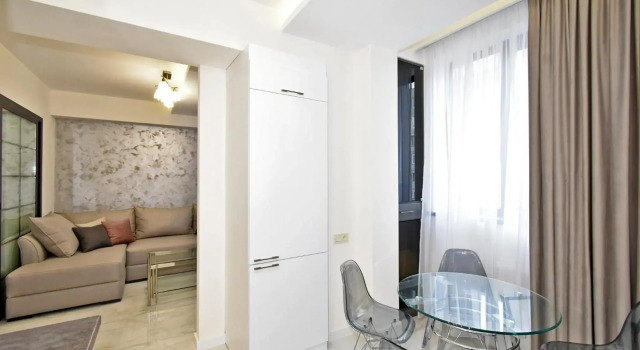 Apart House in centr Koghbaci strit, Prenota Hotel Hotel a Erevan con parcheggio, Parcheggio