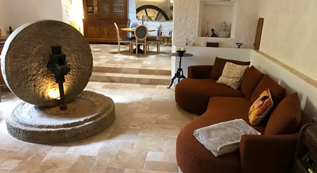 Moulin à huile chambre d’hôtes, Забронировать Отель Вен-сюр-Карами Green Provence