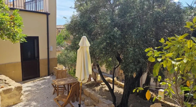 Двухместный номер Superior с видом на сад Villa Amoroso - Ospitalità Mediterranea