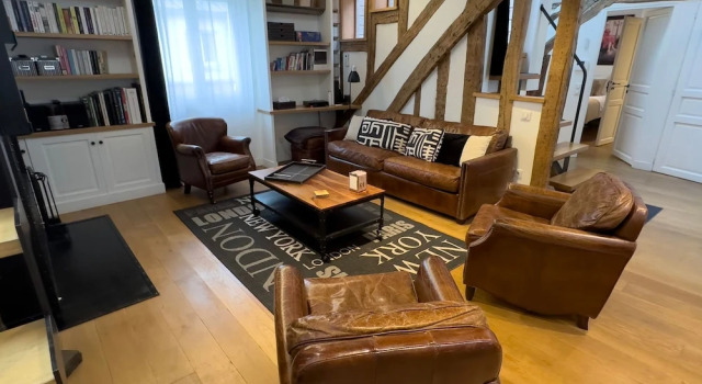 Dreamy Rive Gauche Modern 2 Bed Apt in Paris, Забронировать Апартаменты/квартира Париж Иль-де-Франс, рядом с Станция метро Solférino