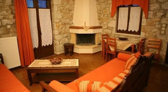 Meterizi GuestHouse Parnon, Брондау Қонақ үй Varvitsa Lakonia