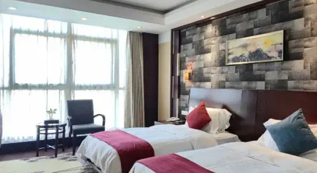 Люкс Executive Hangzhou Peacock Hotel