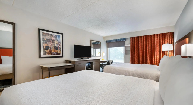 Номер Standard Hampton Inn Plymouth Meeting