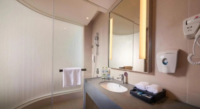 Двухместный номер Superior Holiday Inn Express Chengdu Huanhuaxi by IHG