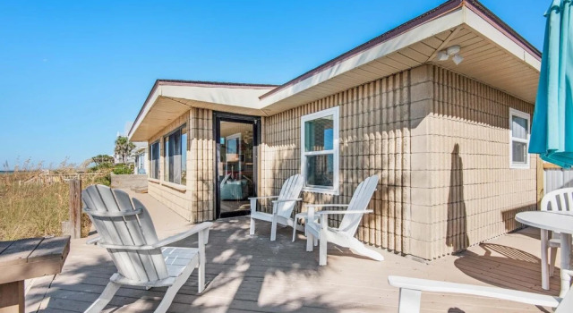 Коттедж Belles Beach House