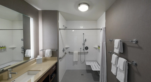 Люкс c 1 комнатой Staybridge Suites - Phoenix - Biltmore Area by IHG
