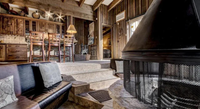 Neeley Mountain House by Ruidoso Vacation Rentals, Varaa Lomakoti Alto New Mexico