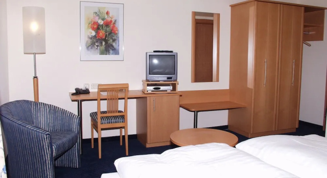 Wirth z ´ Moosham, Buchen Sie Hotel Moosham Bayern