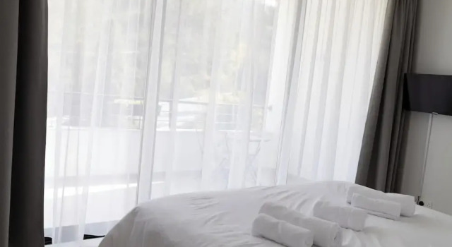 Rifugio Retreat BedBreakfast, Book Hotel Hoteller i Kakopetria med parkering, Parkering