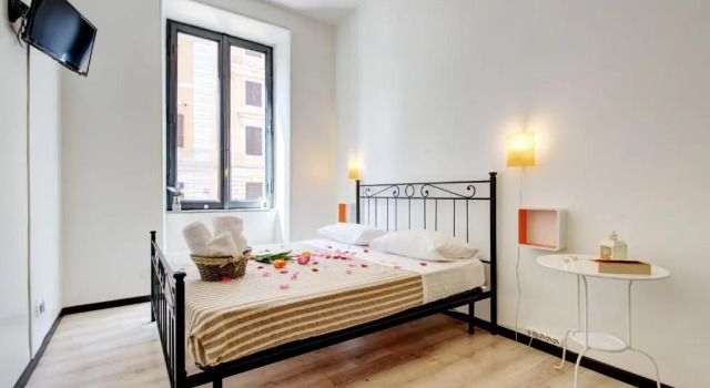Ad Hoc Guesthouse