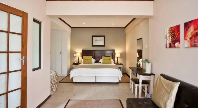 Boulders Lodge & Spa, Забронировать Курортный отель Отели Оудсхорн с парковкой, рядом с ArtKaroo Art Gallery, Парковка