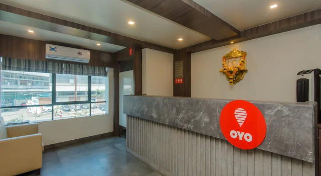 OYO 13857 Hotel Imperial, Забронировать Отель Отели штата Махараштры 3 звезды, 3*