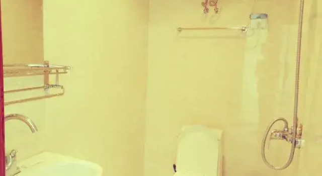 Кровать в общем номере Xuegu Dingzihan Shishang Guest House