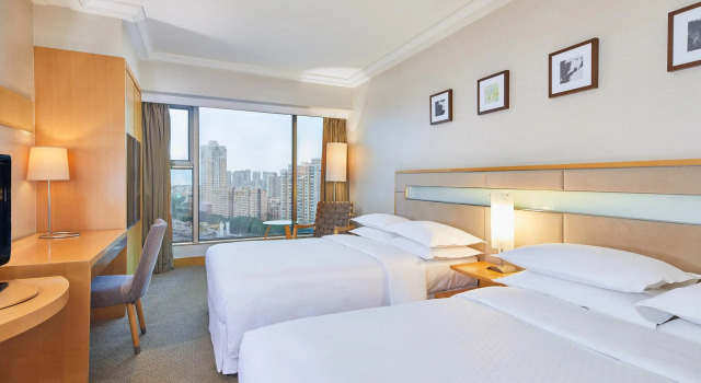 Четырёхместный номер Superior Four Points by Sheraton Shenzhen
