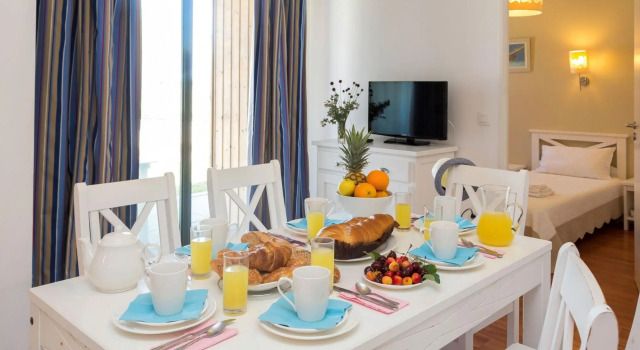 Modern Seafront Flat, Rezerwuj Hotel Guidel-Plages 