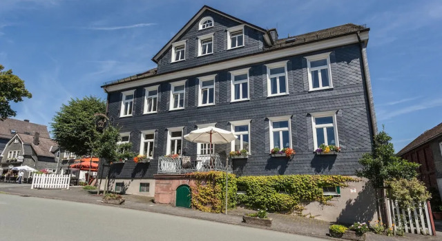 Hotel Fliegendes Klassenzimmer, Забронировать Отель Бад-Берлебург Rothaar Mountains