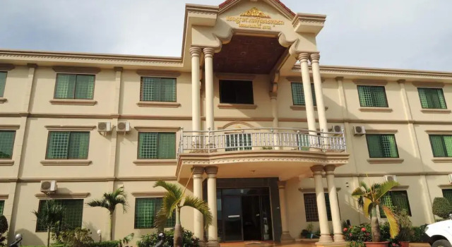 Oeun Sakona Hotel & Restaurant, Book Hotel Sen Monorom Mondulkiri Province
