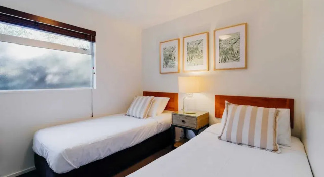 Семейные апартаменты с 2 комнатами Sumner Bay Motel