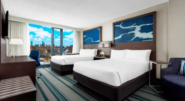Четырёхместный номер Standard Courtyard by Marriott Boston Cambridge