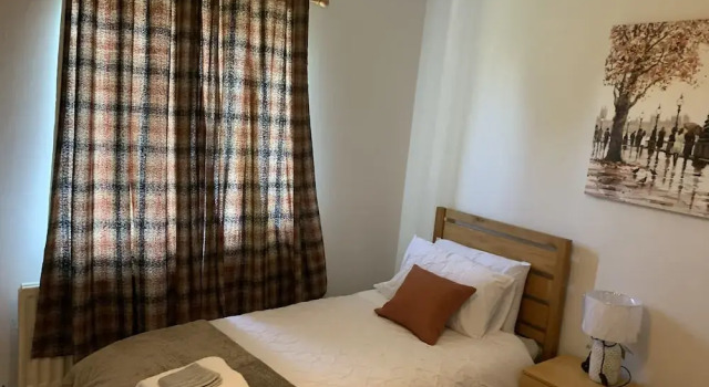 Beautiful 2-bed Apartment in Ashford, Varaa Huoneisto Asunnot kohteessa Merseyside, Huoneisto