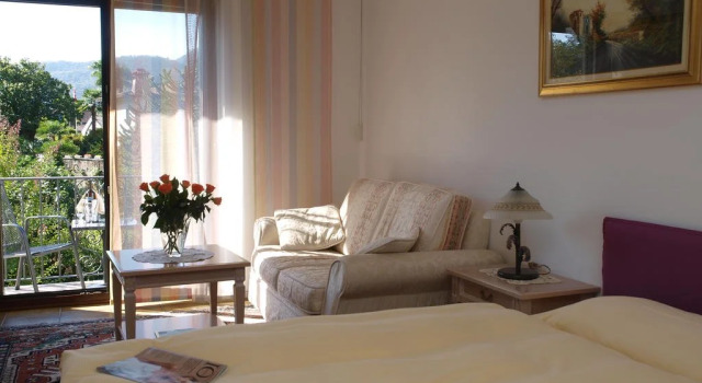 Hotel Al Fiume, Забронировать Отель Тегна Чентовалли
