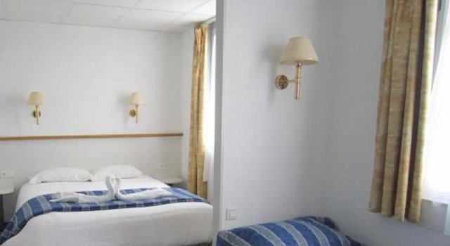 Номер Comfort Hotel De La Mer