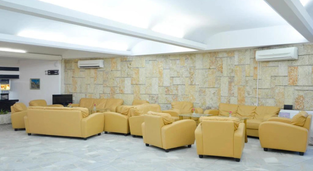Hotel Slavuna, Забронировать Отель Албена Варненская область