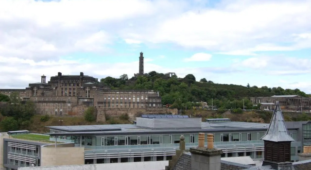 Апартаменты Royal Mile Cranston