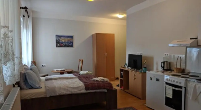 Guesthouse Rose, Забронировать Гостевой дом Гостевые дома Сараево, рядом с Фонтан Себилж, Гостевой дом