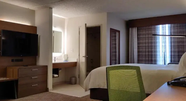 Двухместный номер Deluxe Holiday Inn Express & Suites Irving Conv Ctr - Las Colinas by IHG