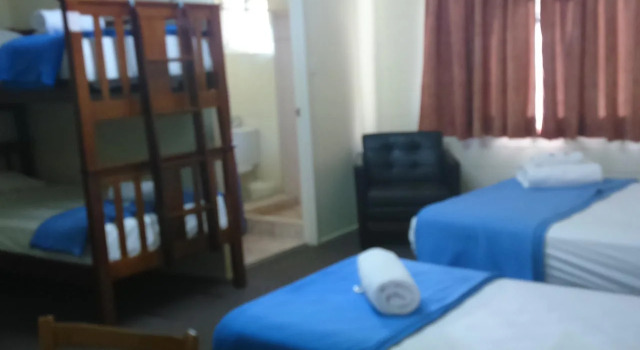 Spanish Lace Motor Inn, Book Inn Cluden Queensland