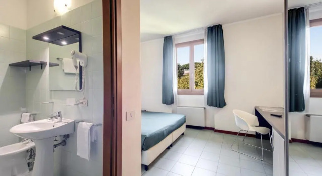 Четырёхместный номер Hotel Alba Torre Maura Rome