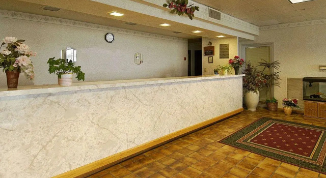 Knights Inn Rantoul, Buchen Sie Hotel Rantoul Illinois