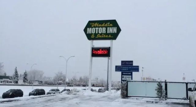 Aladdin Motor Inn, Book Hotel Red Deer Central Alberta
