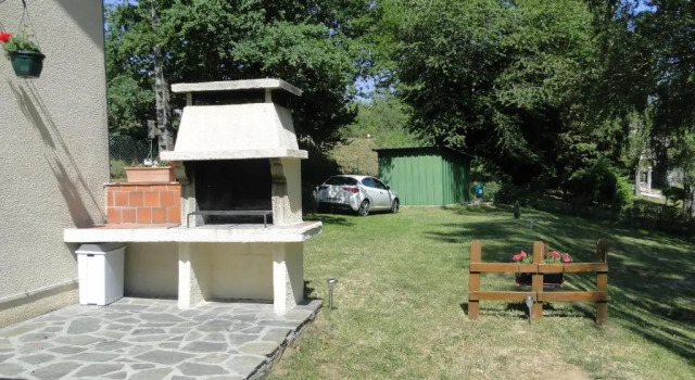 Maison Lac de Pareloup -LES PIEDS DANS LEAU, Buchen Sie Ferienwohnung Arvieu Languedoc-Roussillon