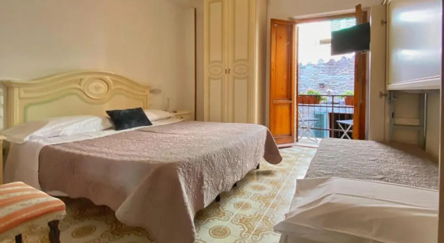 Standard Dreier Zimmer Hotel Sant'Ercolano