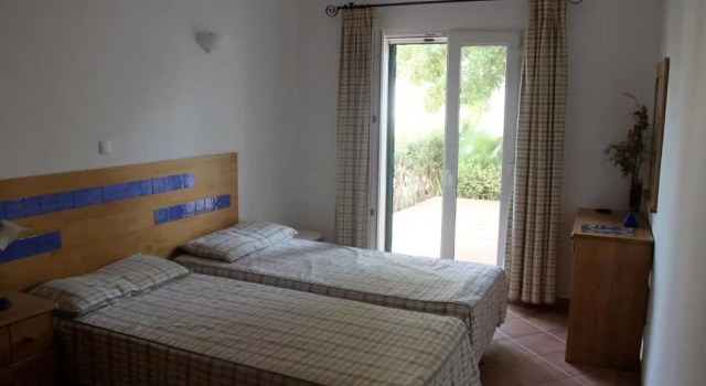 Tavira Retreat, Забронировать Отель Тавира Nature Reserve Ria Formosa, рядом с Торговый центр Tavira Gran Plaza