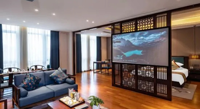 Люкс Premier Yi Jiangnan Hotel