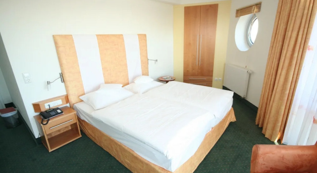 Nordseehotel Benser Hof am Hafen, Réserver Hôtel Esens Frise orientale