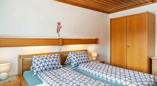 Traditional Apartment in Sankt Jakob im Haus With Garden, Забронировать Апартаменты/квартира Апартаменты Тироля, Апартаменты/квартира